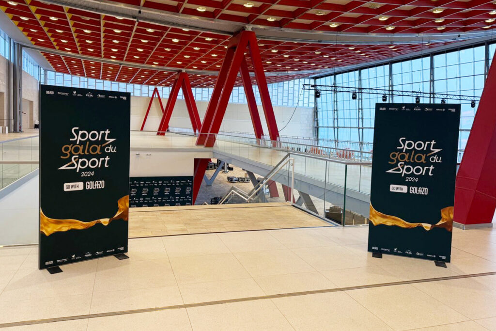 Bematrix stand alone dubbelzijdig | Sportgala Skyhall Brussels Airport