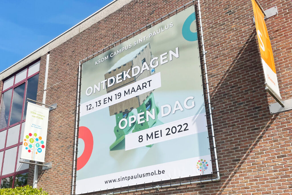 Gevelbanner | Gevelbannier promotionele spandoek | KSOM campus Sint-Paulus
