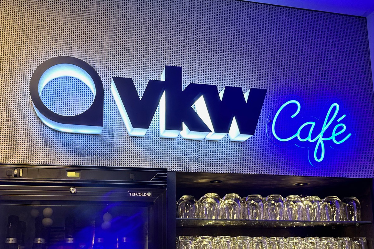 Lichtgevend 3D Logo | Verlicht logo | VKW Limburg