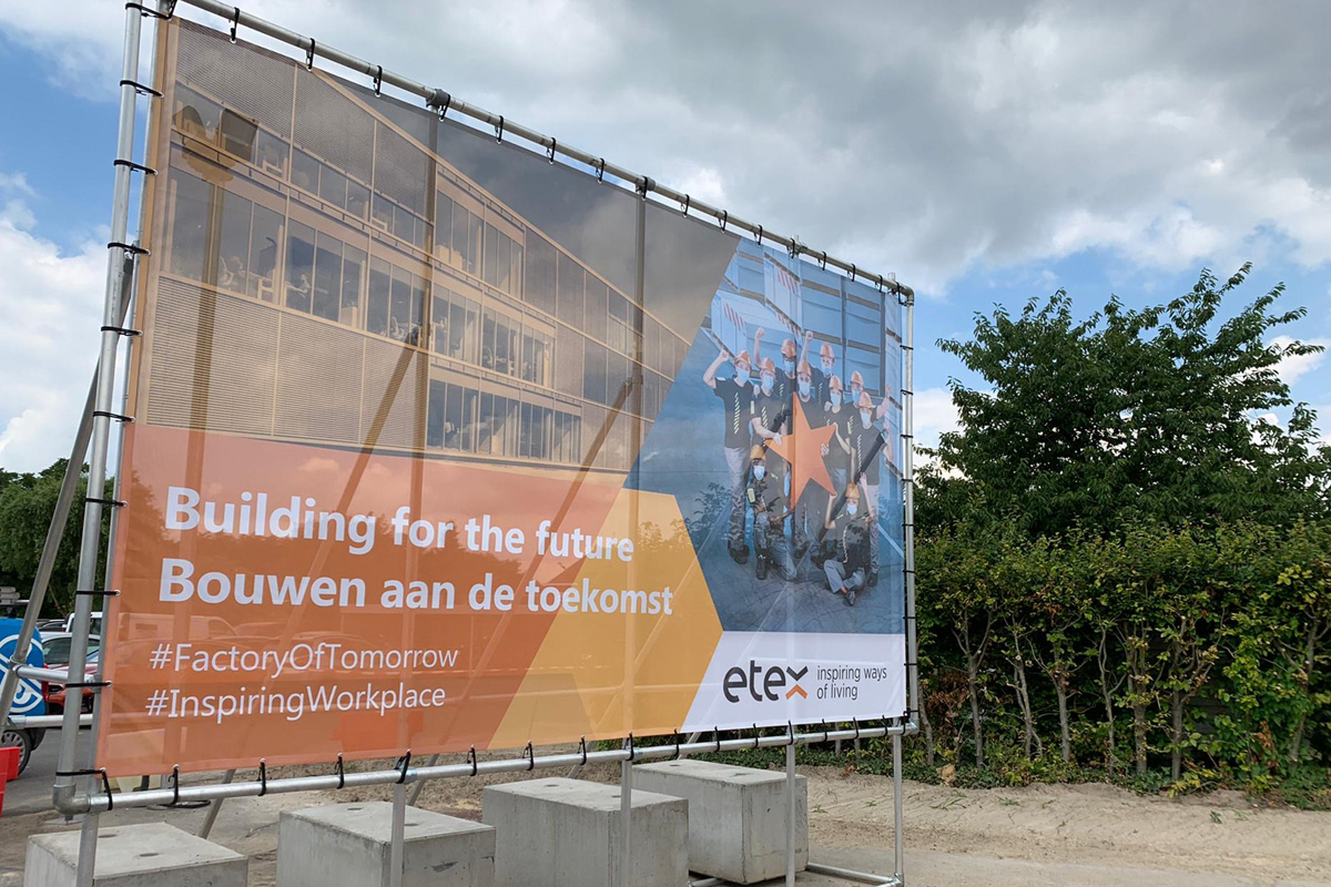 Spandoekframe | Bannerframe huren | Spandoek bedrukken | Etex