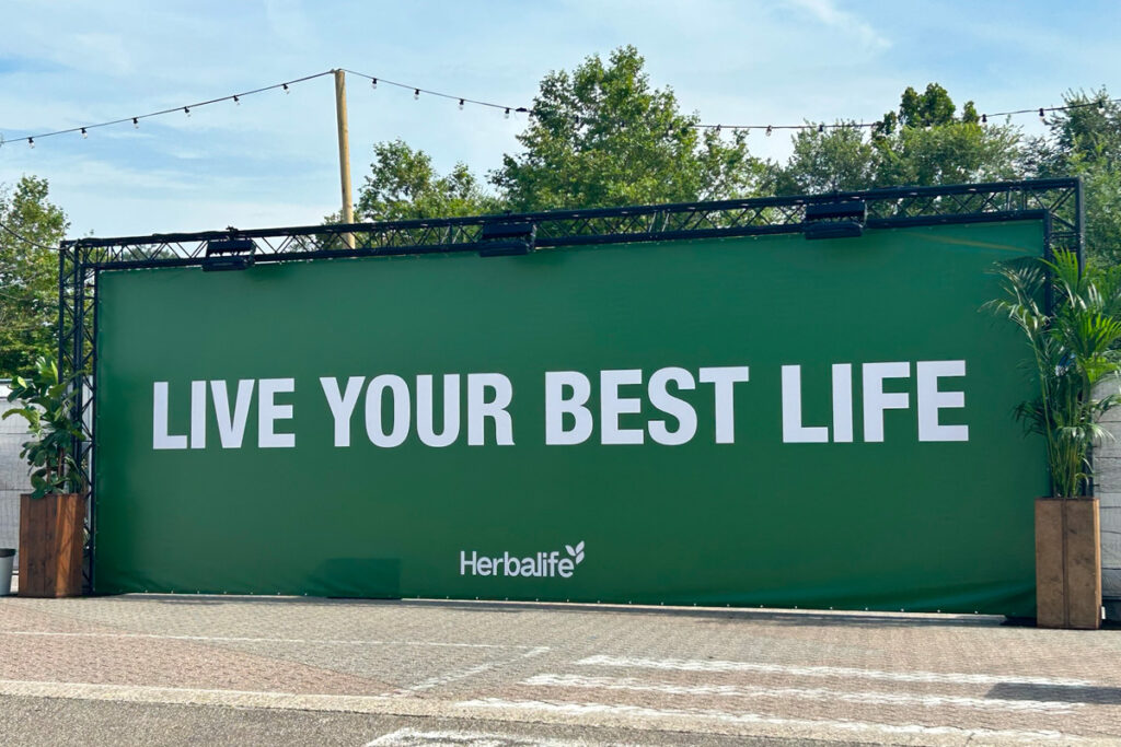 Trussbanner | Truss banner met print bedrukken | Herbalife summer spectacular